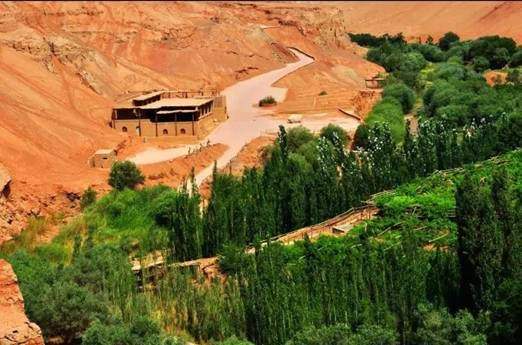 1 Day Turpan Tour to Tuyuk Village