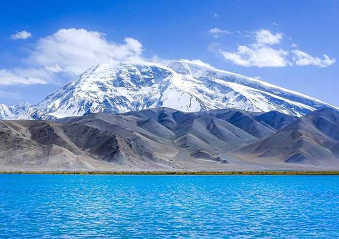16 Days Grand Circle Travel of South and North Xinjiang