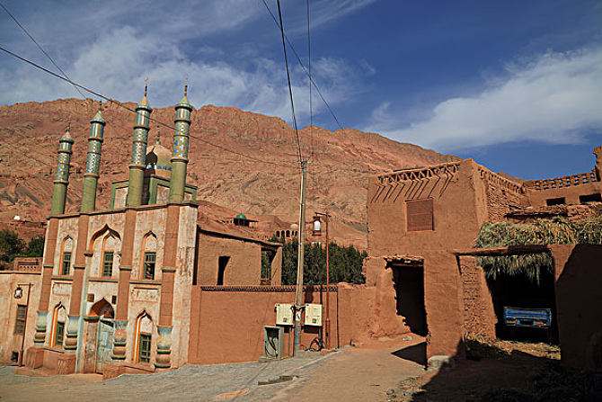 Tuyoq-ancient-village-turpan