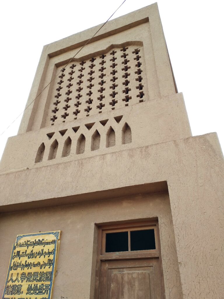 Tuyuk-ancient-Village-in-Turpan